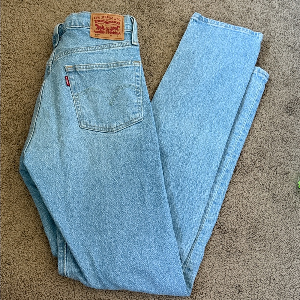 Levi’s 501 EUC 26/27x32 - Picture 2 of 6